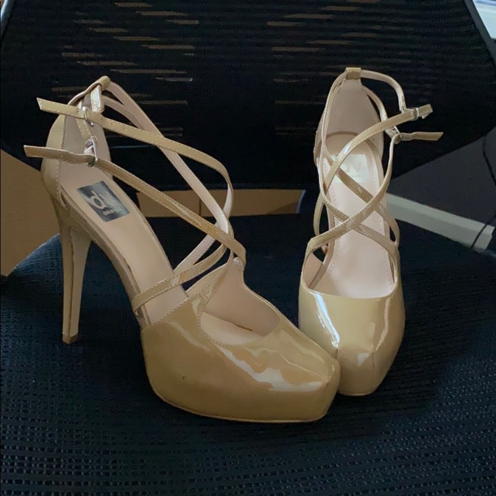 Dolce Vita platform heels - beige Size 8.5